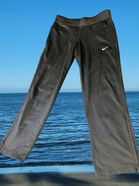 Nike Men's Black Active Pants - Black